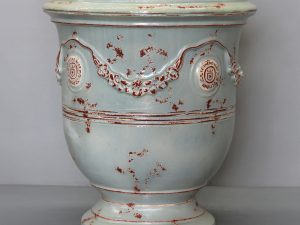 Celadon Versailles Traditional Coupe