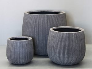 Rough Grey Vertical Stripe Sack Pot